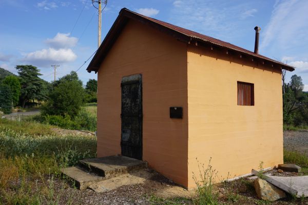 [Picture of Coulterville Jail]